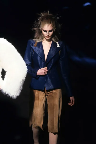 Look 65